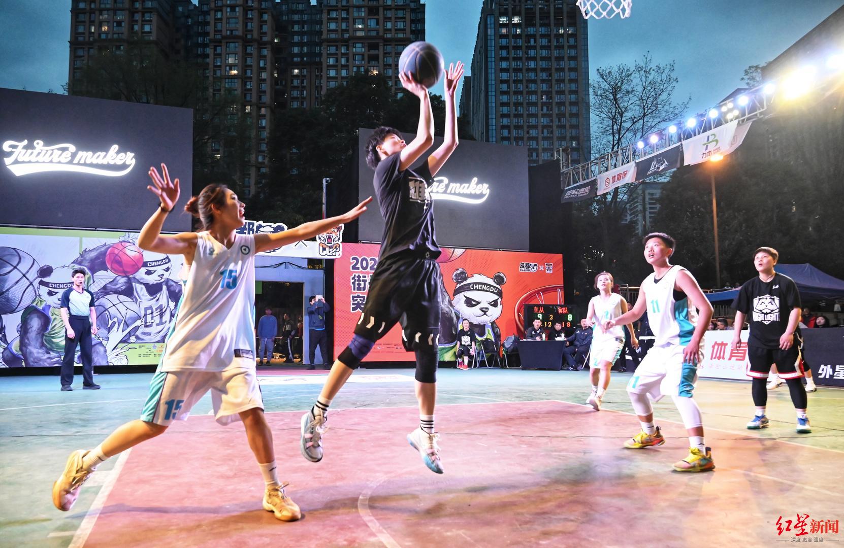 布伦特福德VS富勒姆直播分析原创英超富勒姆对阵伯恩利利兹联对阵布伦特福德比分预测足球分析